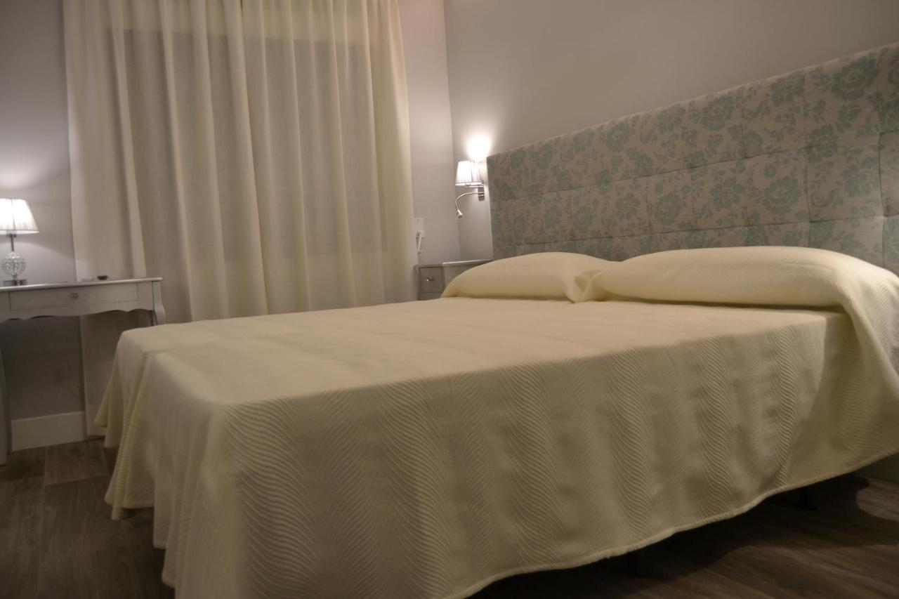 Hotel Espanol La Pueblanueva エクステリア 写真